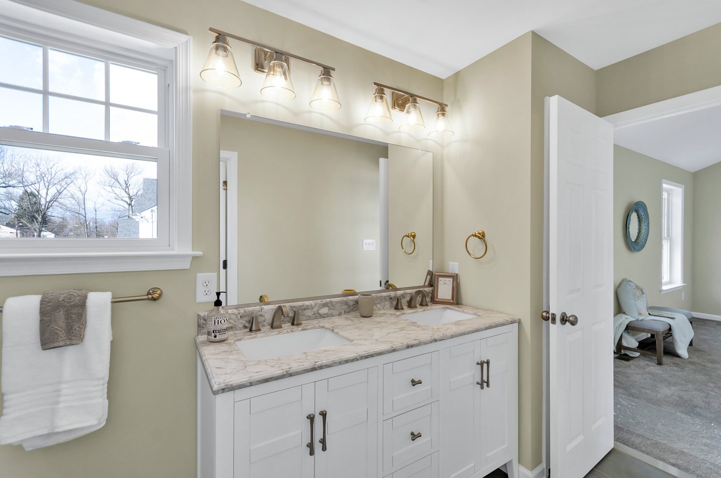 Cherry Hill 1 Primary Suite Bath Alt